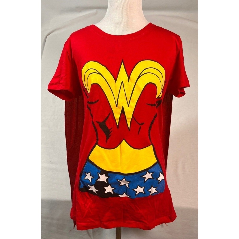 Wonder Woman Women's Costume T-Shirt Cape Size L
